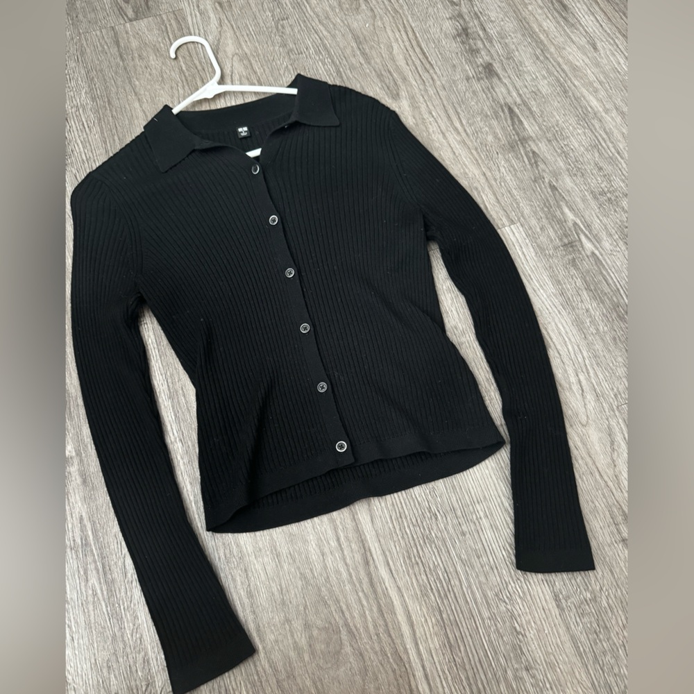Uniqlo Black Wool Sweater Shirt Cardigan
